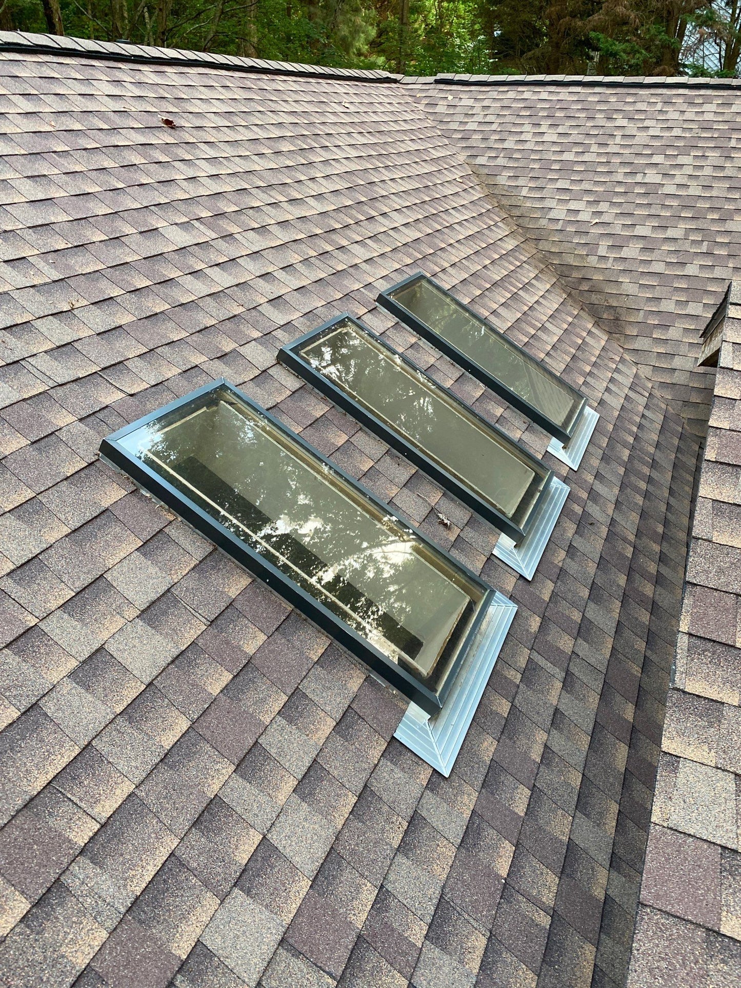Roof window installation